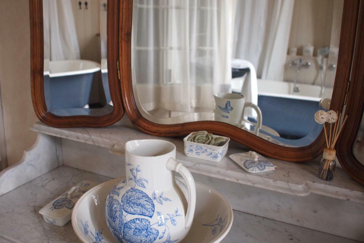 Le Couvent De Neuviale Bed & Breakfast Parisot  Bagian luar foto
