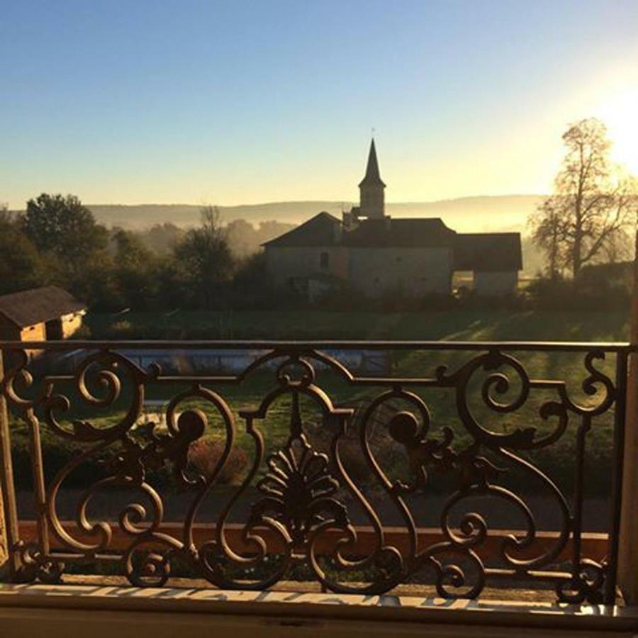 Le Couvent De Neuviale Bed & Breakfast Parisot  Bagian luar foto